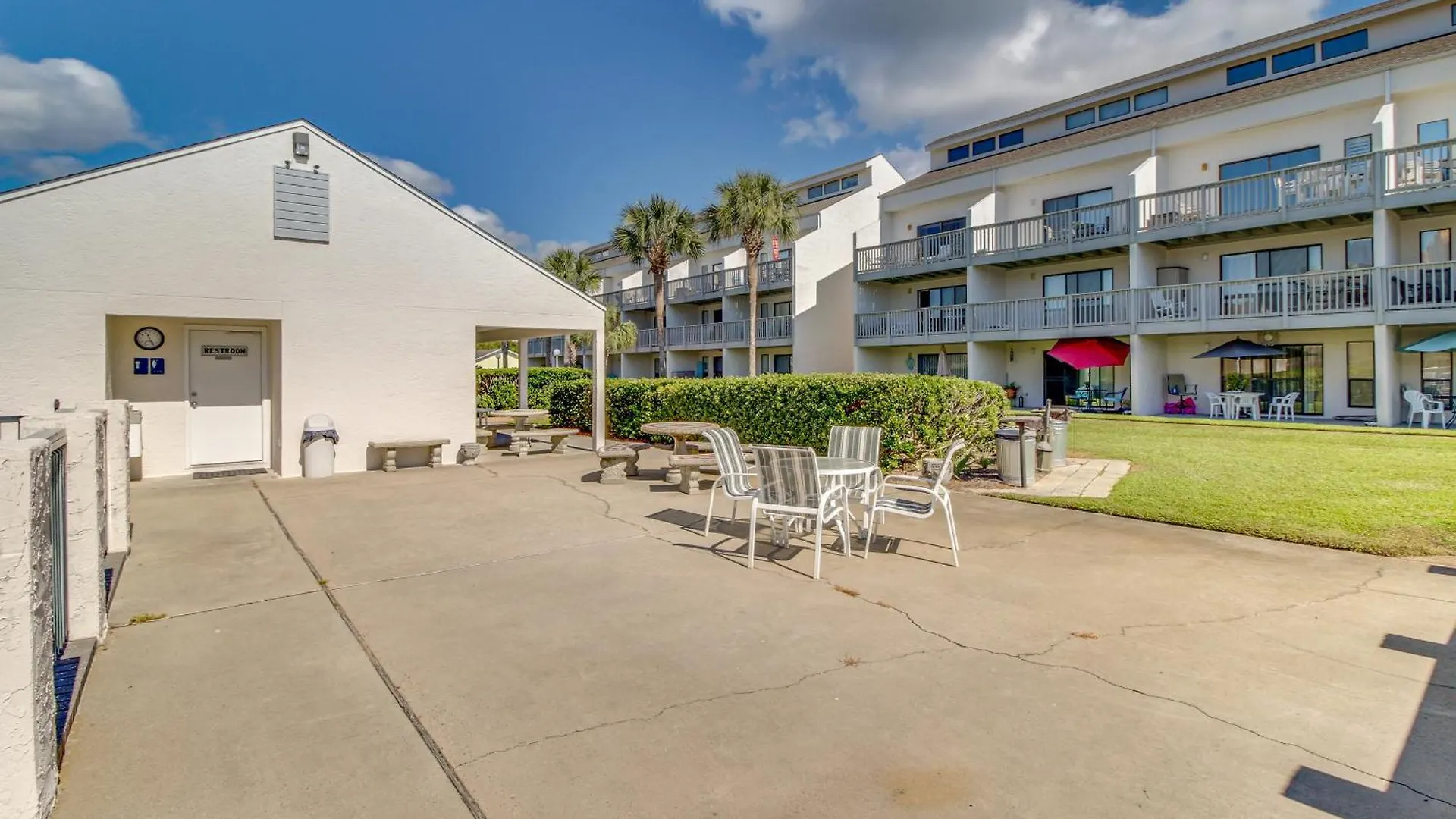فندق Endless Summer Condos بنما سيتي بيتش